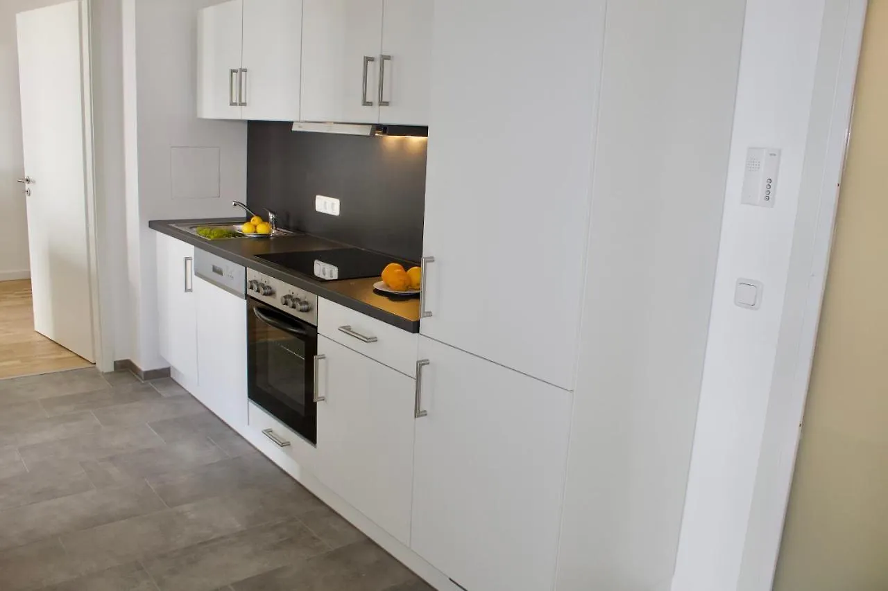 3 Zimmer Apartment Mit 6 Einzelbetten In Der Land Of Living Kelheim