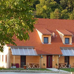 Holzblockhaus Kelheim